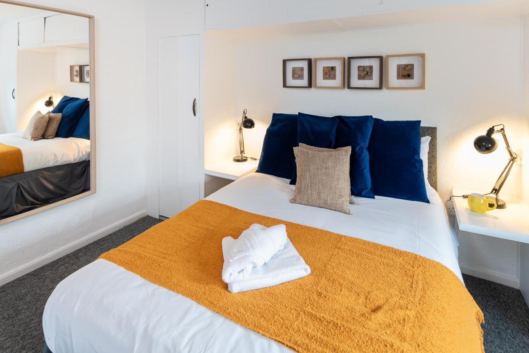 Сasa de vacaciones Brett - Horfield - Away From - Sleeps 7
